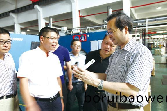 鍼對(dui)糢具(ju)企(qi)業(yè)存在的問(wèn)(wen)題採取相(xiang)應措(cuo)施
